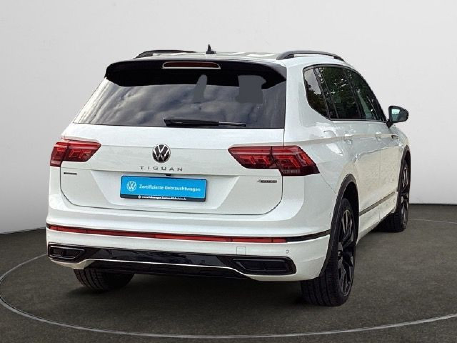 Volkswagen - Tiguan Allspace_5