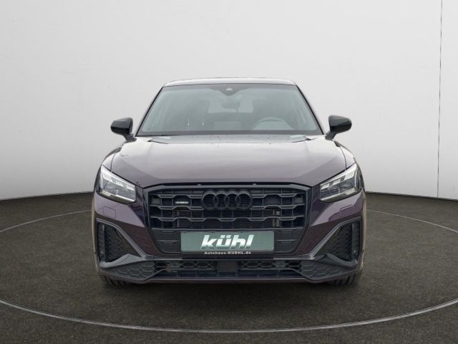 Audi - Q2_9
