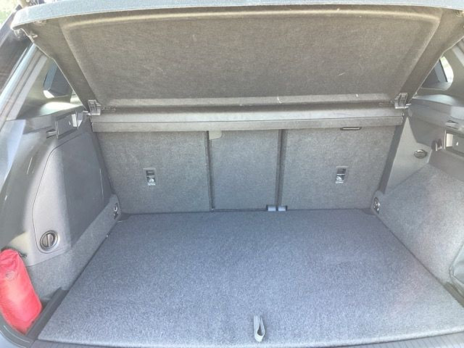 Volkswagen - Tiguan_12