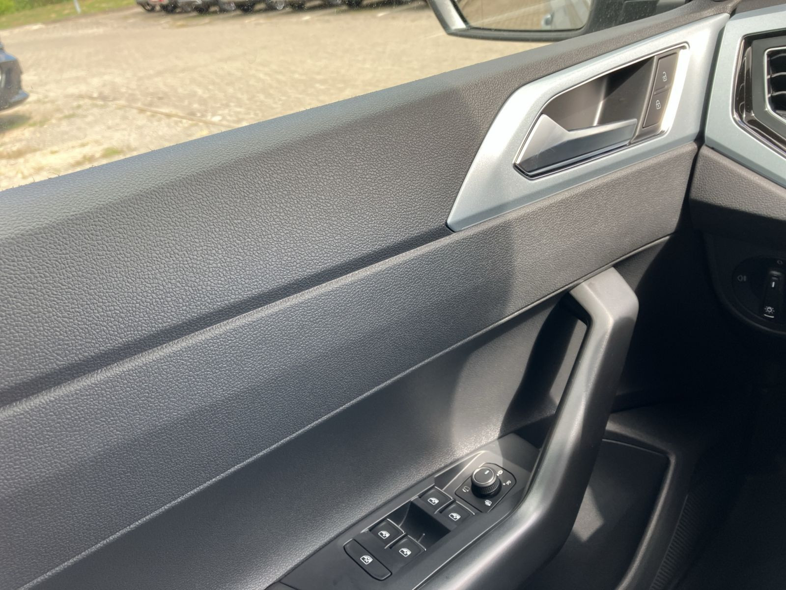 Volkswagen - Polo_15
