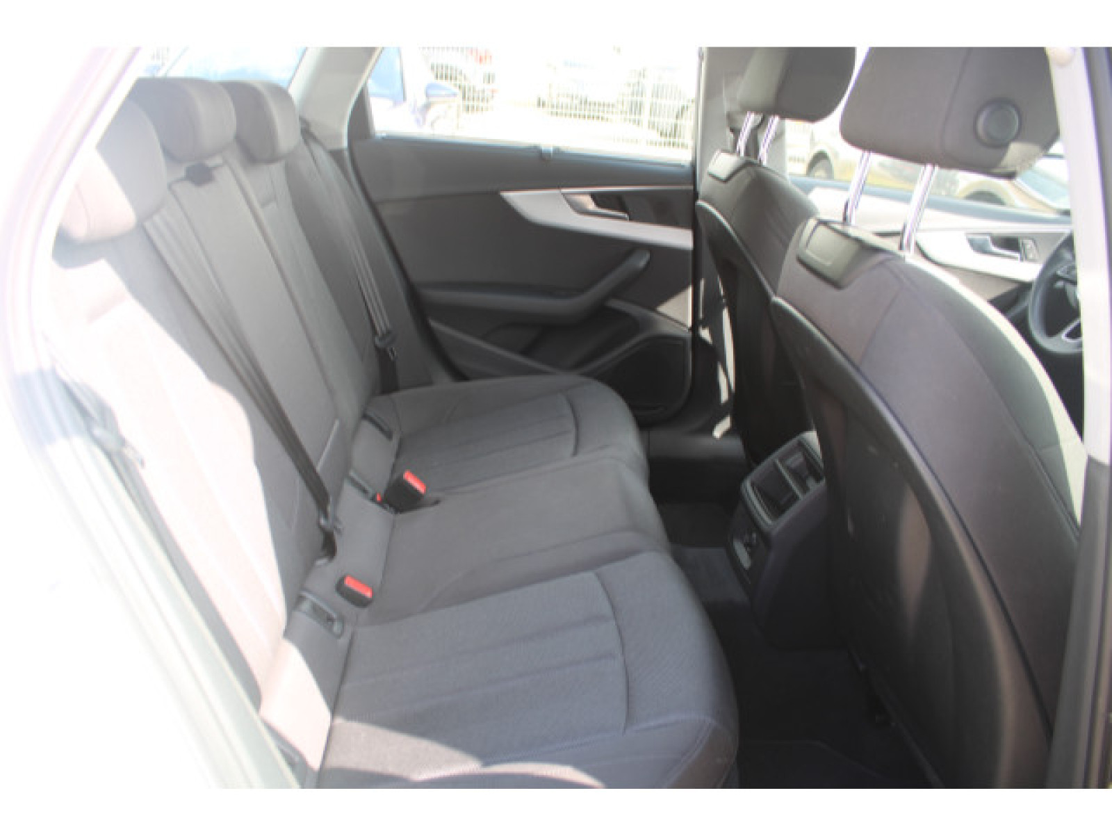 Audi - A4 Avant_5