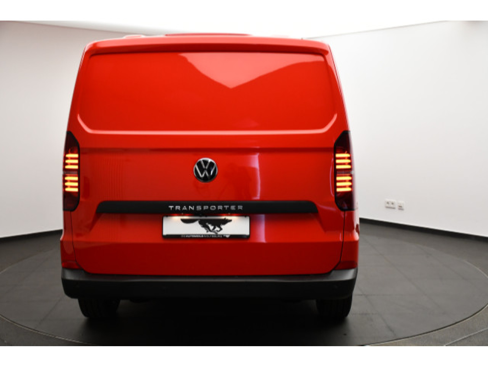 Volkswagen - New Transporter_22