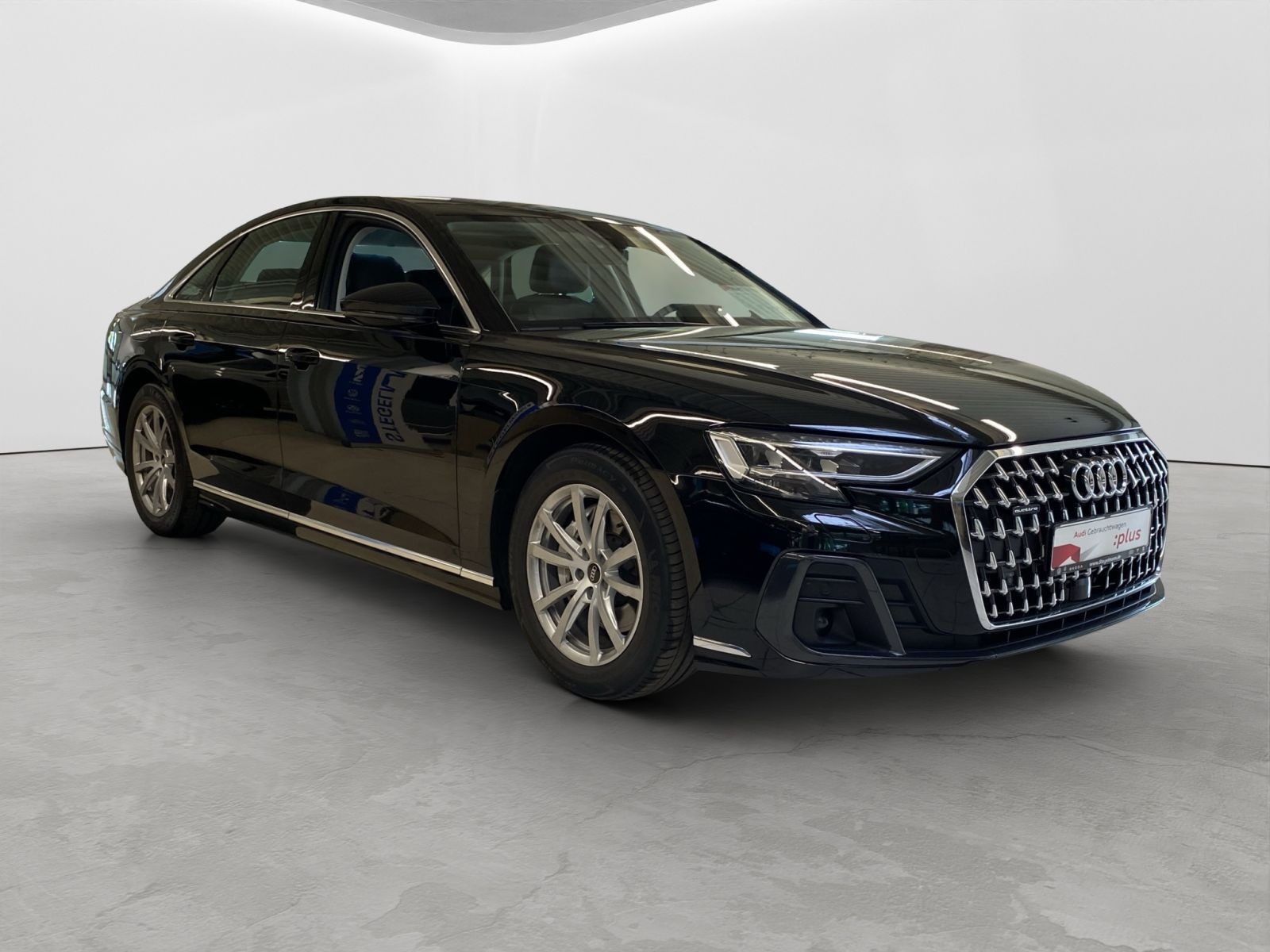 Audi - A8_8