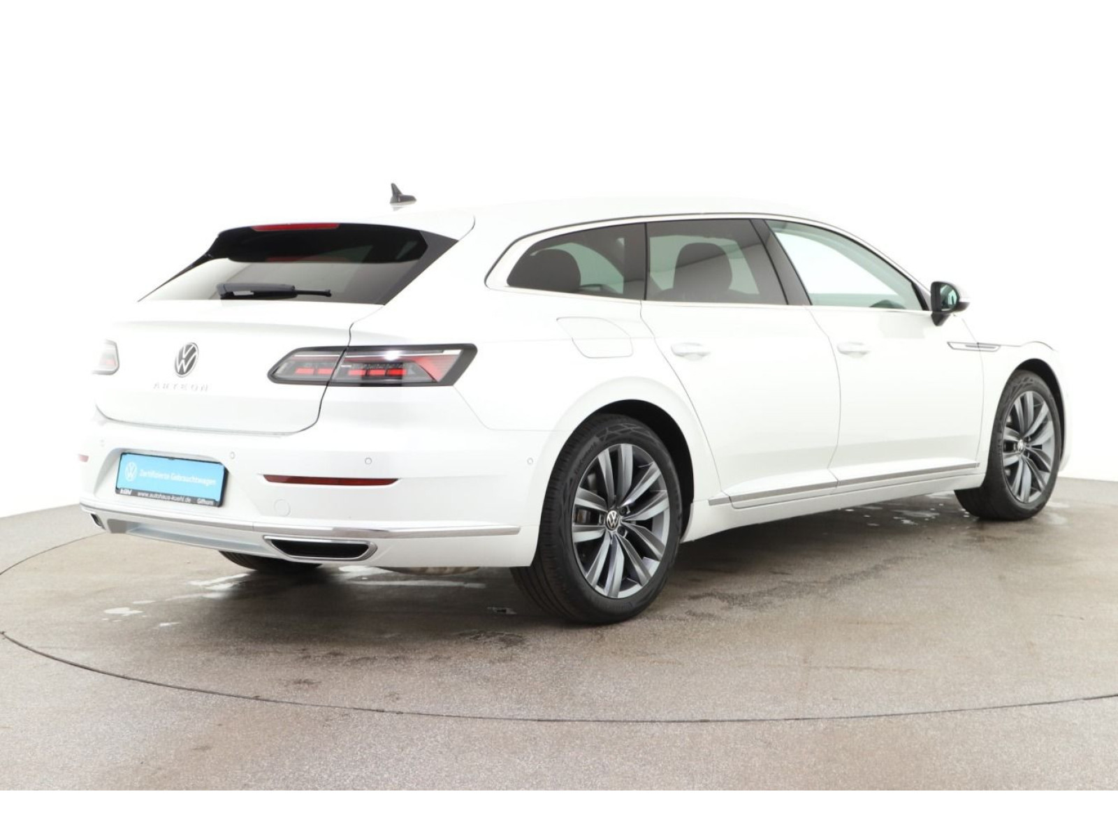 diagonalansicht-hinten-aussen