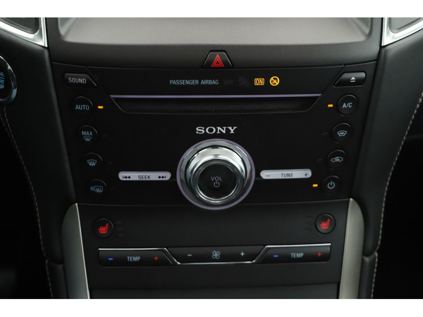 Ford - S-Max_15