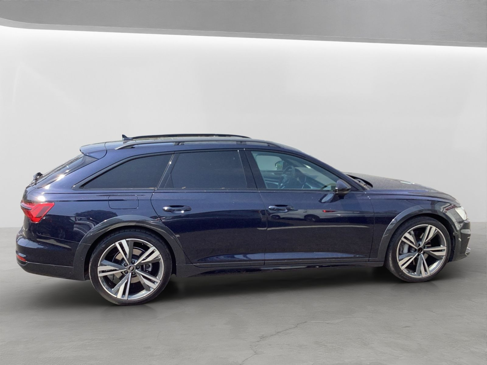 Audi - A6 allroad quattro_8