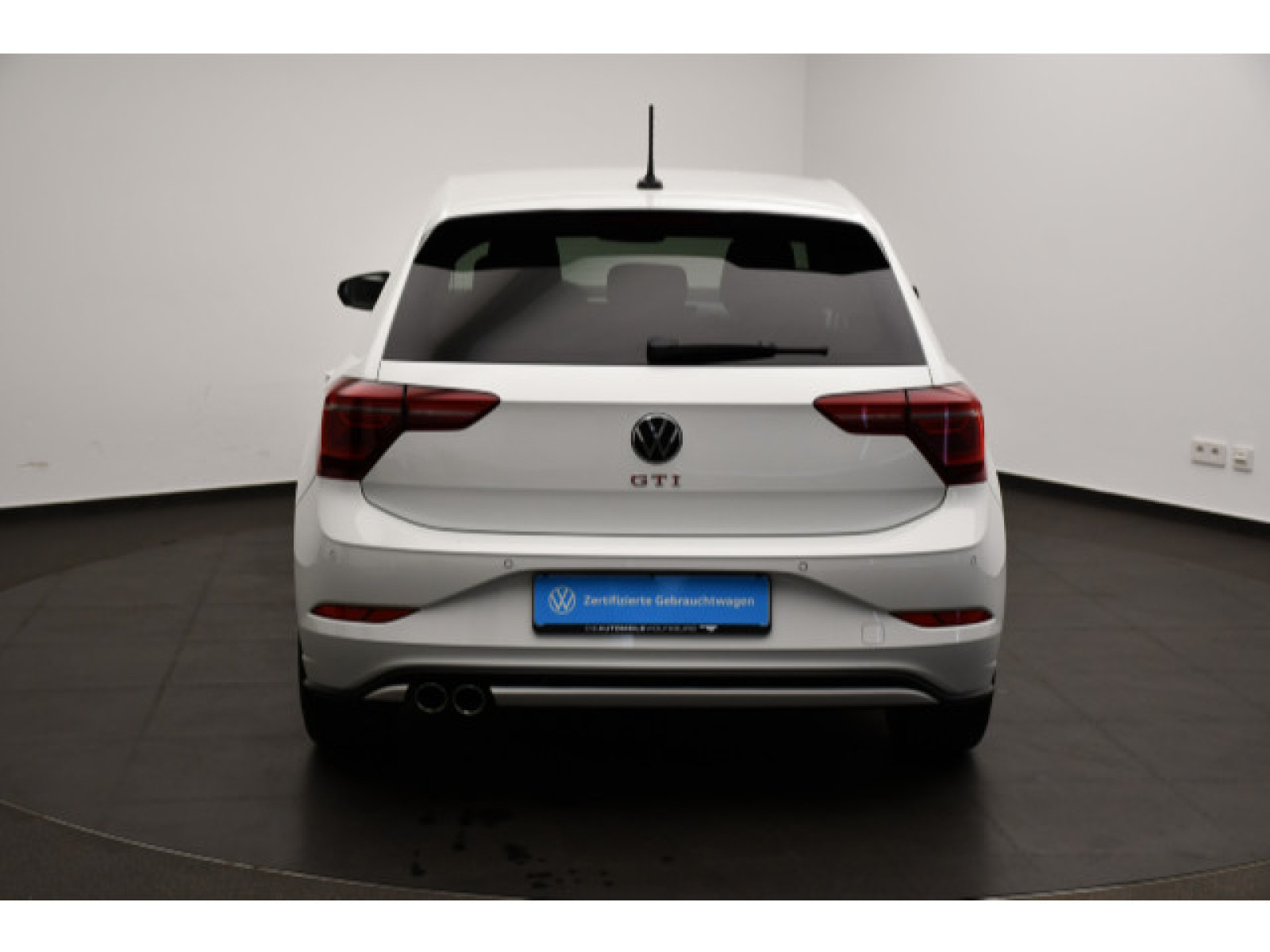 Volkswagen - Polo_17