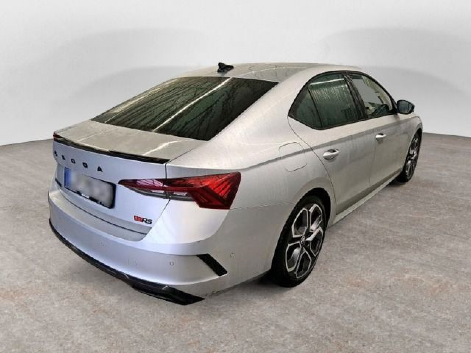 diagonalansicht-hinten-aussen