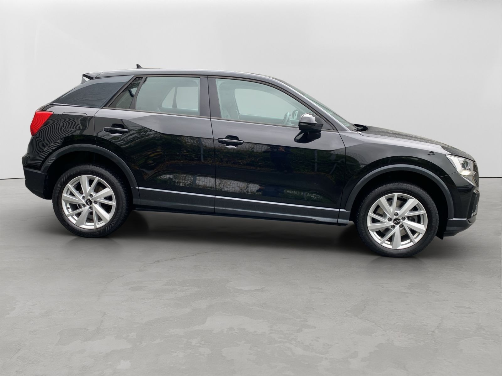 Audi - Q2_7
