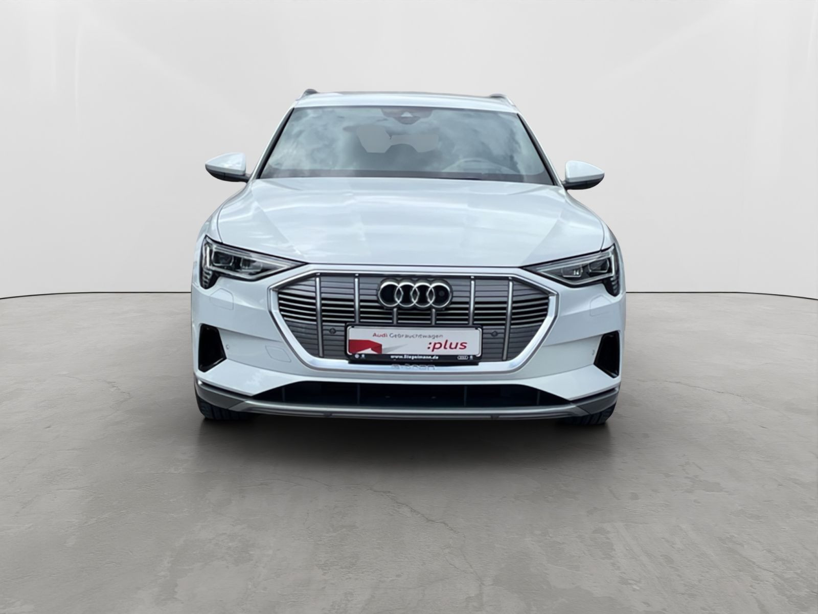 Audi - e-tron_8