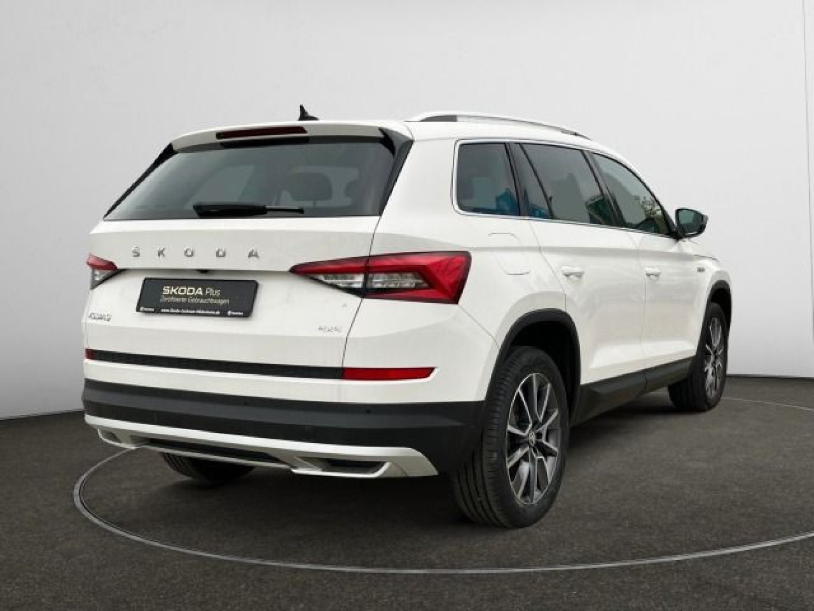 diagonalansicht-hinten-aussen