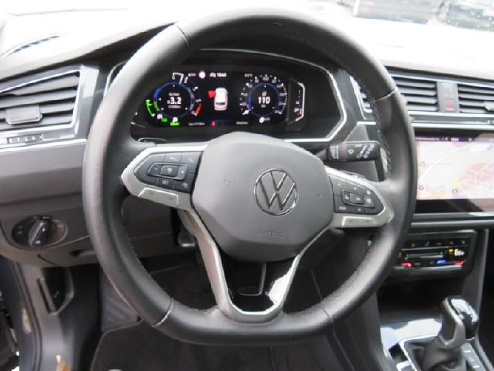 Volkswagen - Tiguan_18