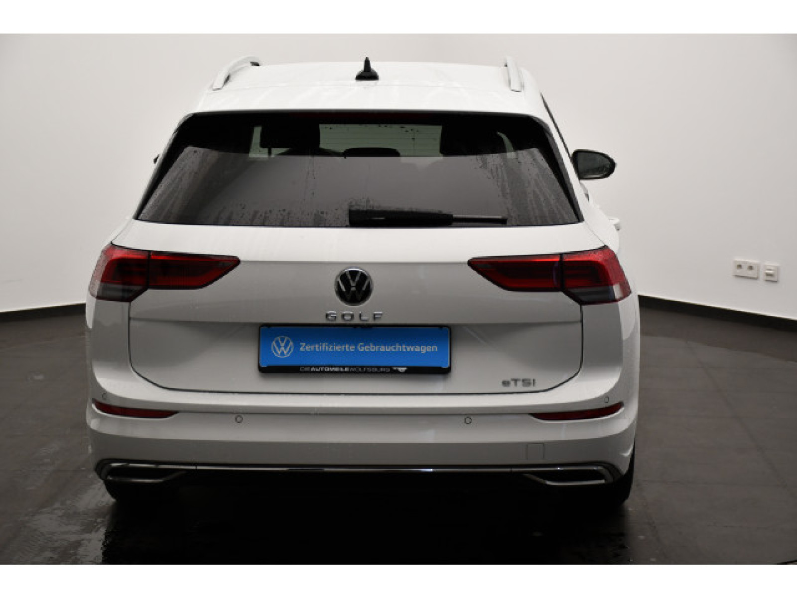 Volkswagen - Golf_19