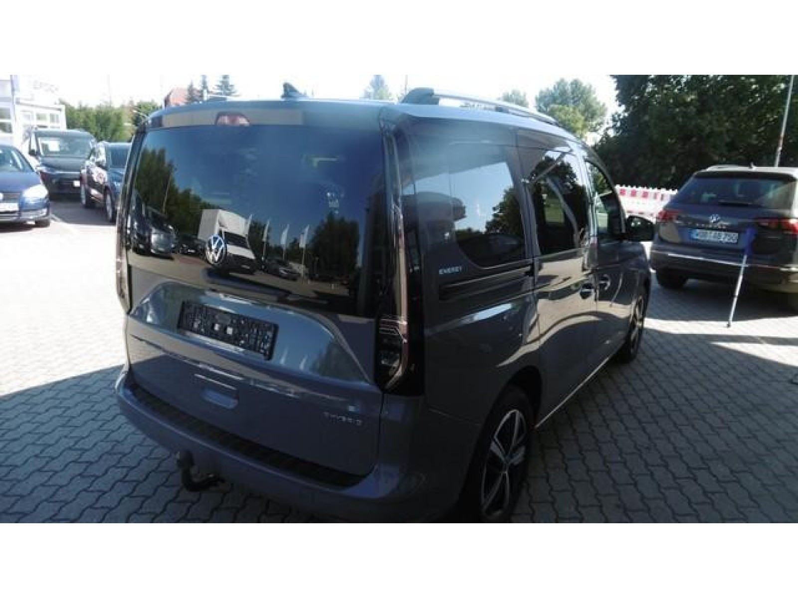 Volkswagen - Caddy_6