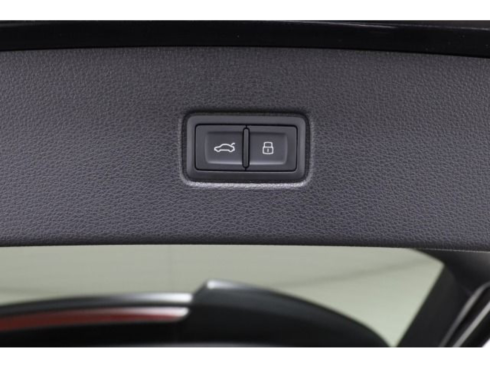 Audi - Q7_17