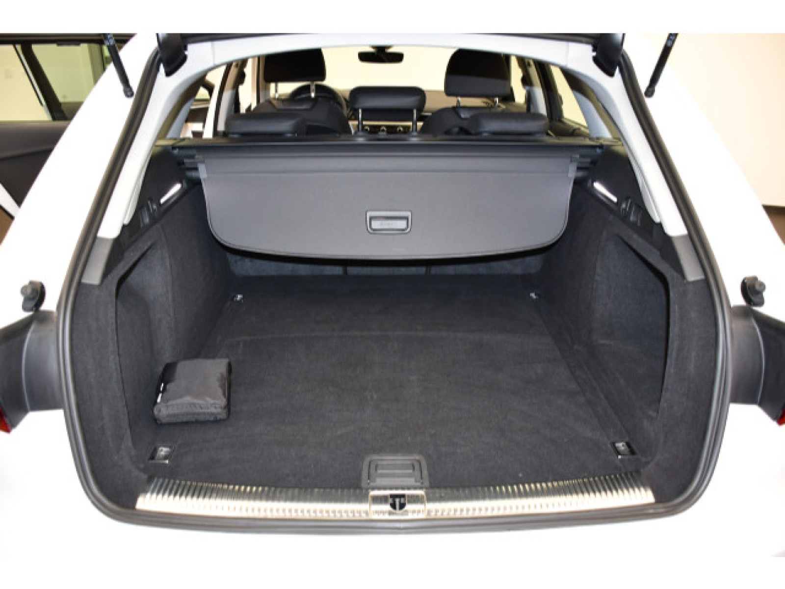 Audi - A4 Avant_9
