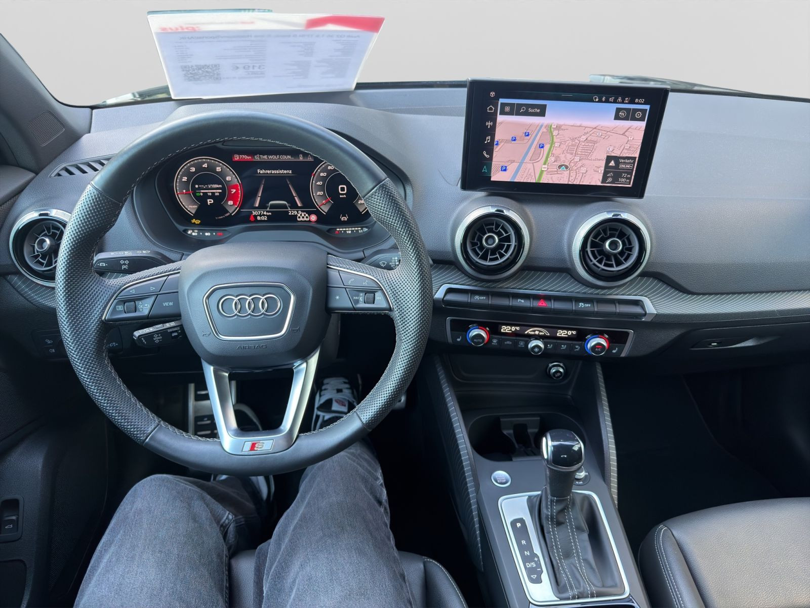 Audi - Q2_22