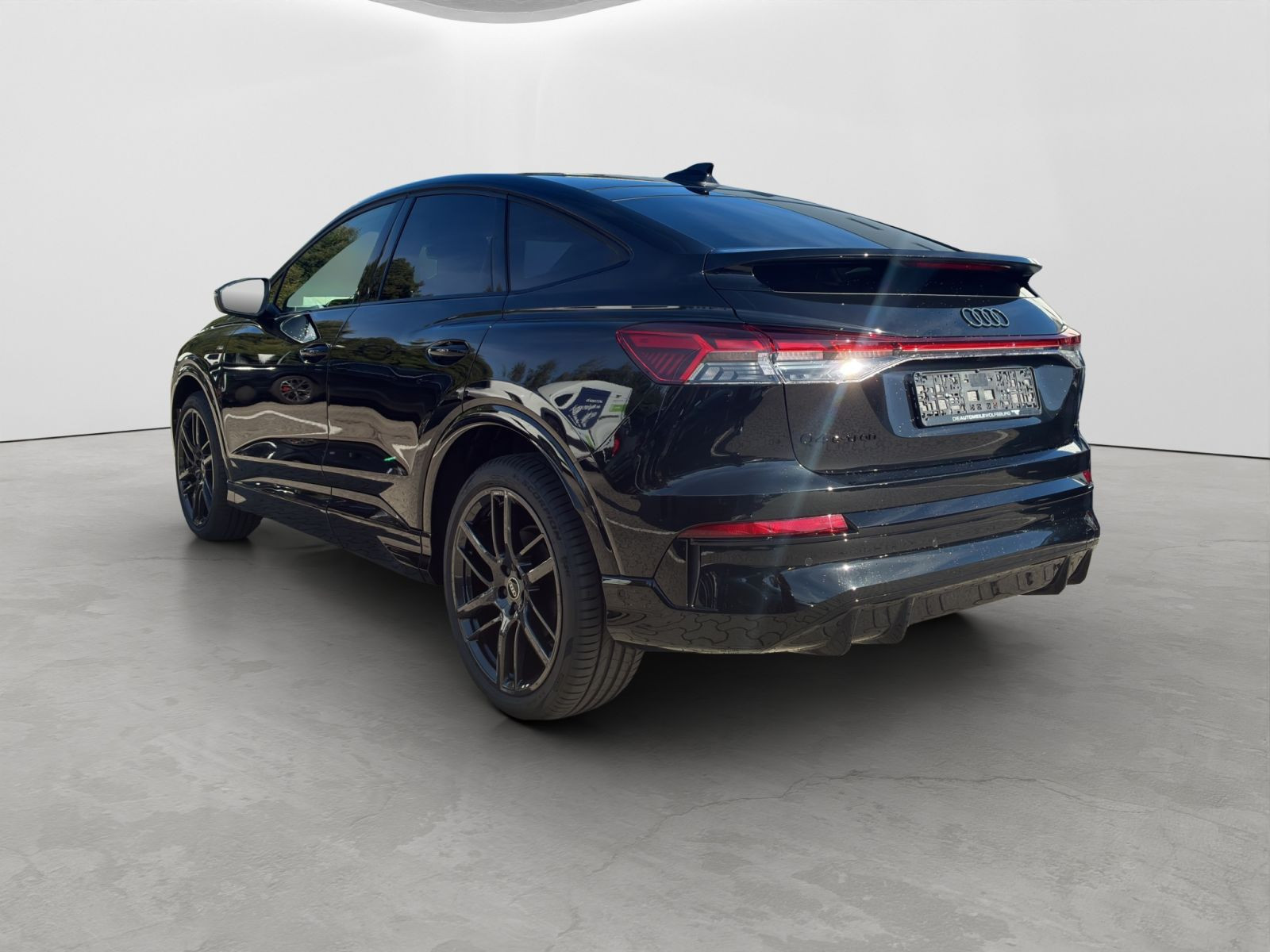 Audi - Q4 Sportback e-tron_3