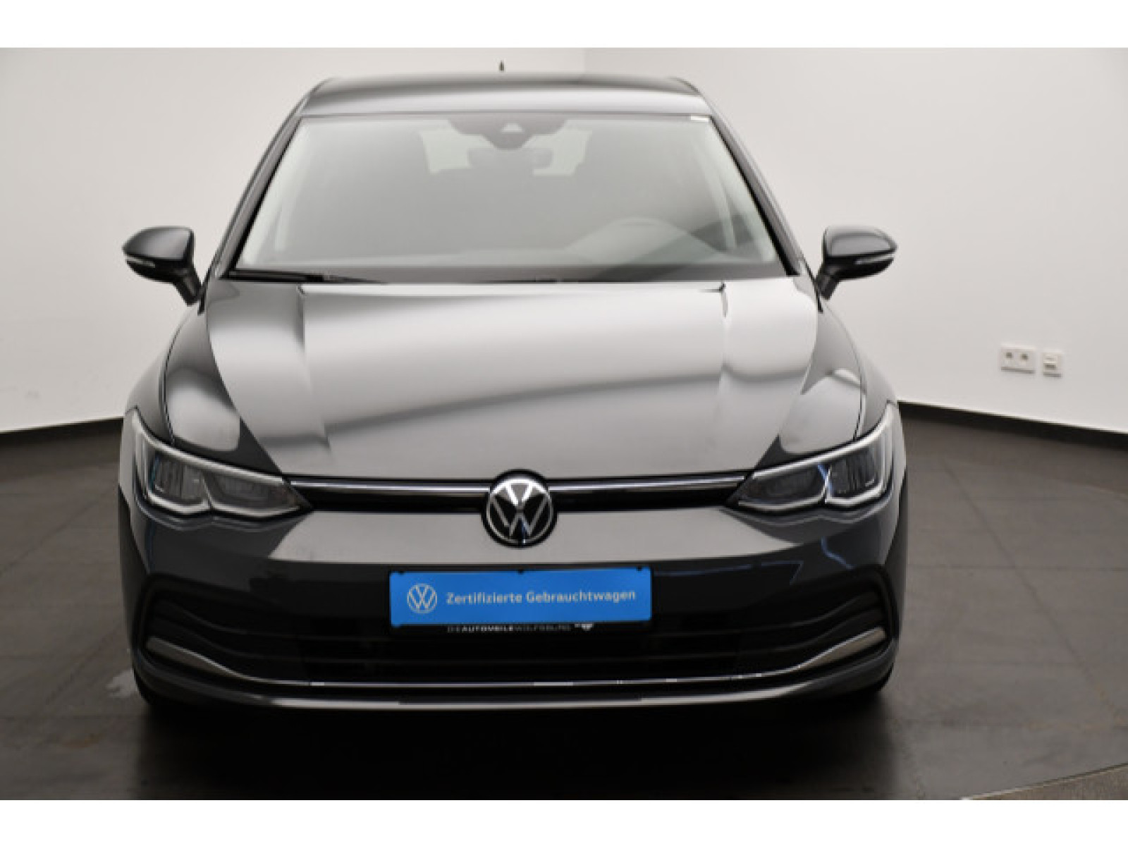 Volkswagen - Golf_16