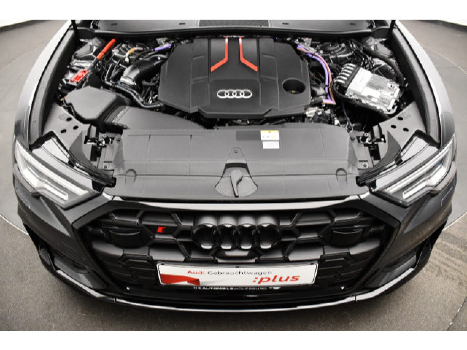 Audi - S6 Avant_12