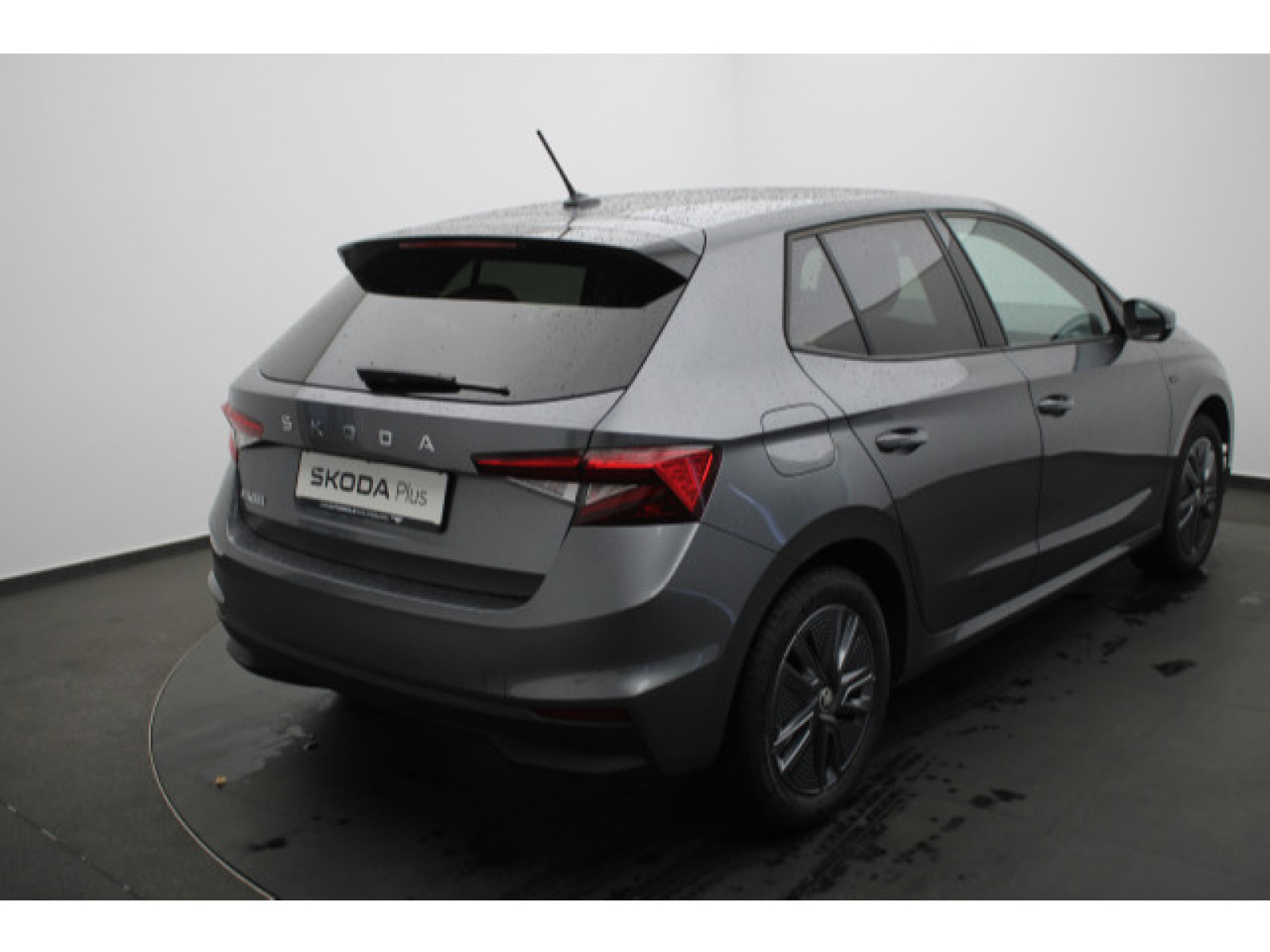 diagonalansicht-hinten-aussen