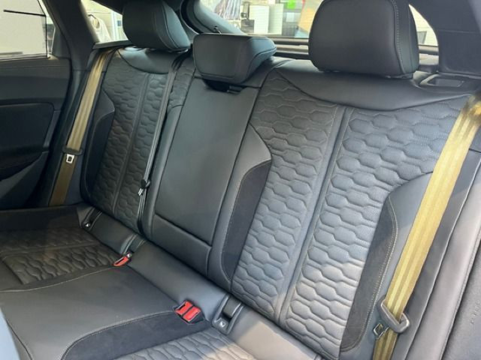 Audi - RS 5 Limousine_17