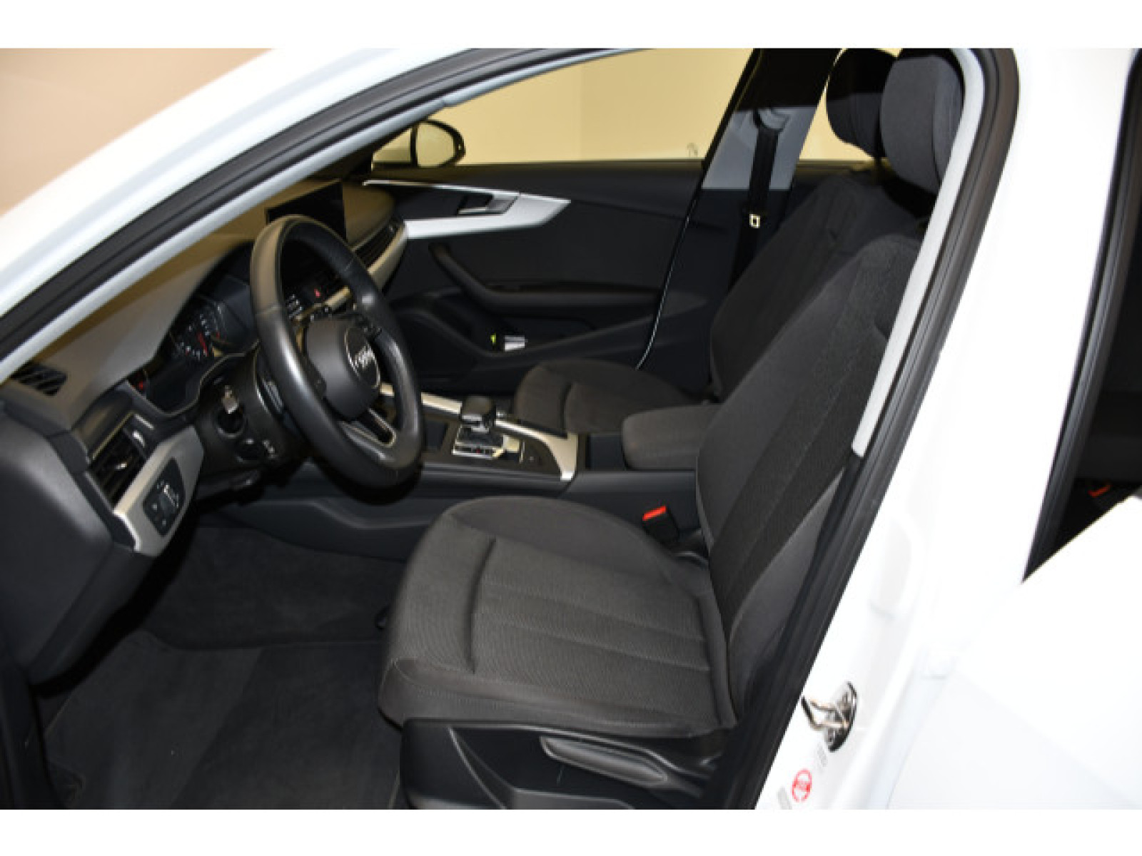 Audi - A4 Avant_3