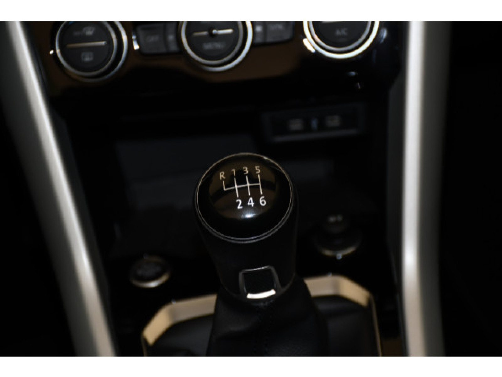 Volkswagen - T-Roc Cabriolet_6