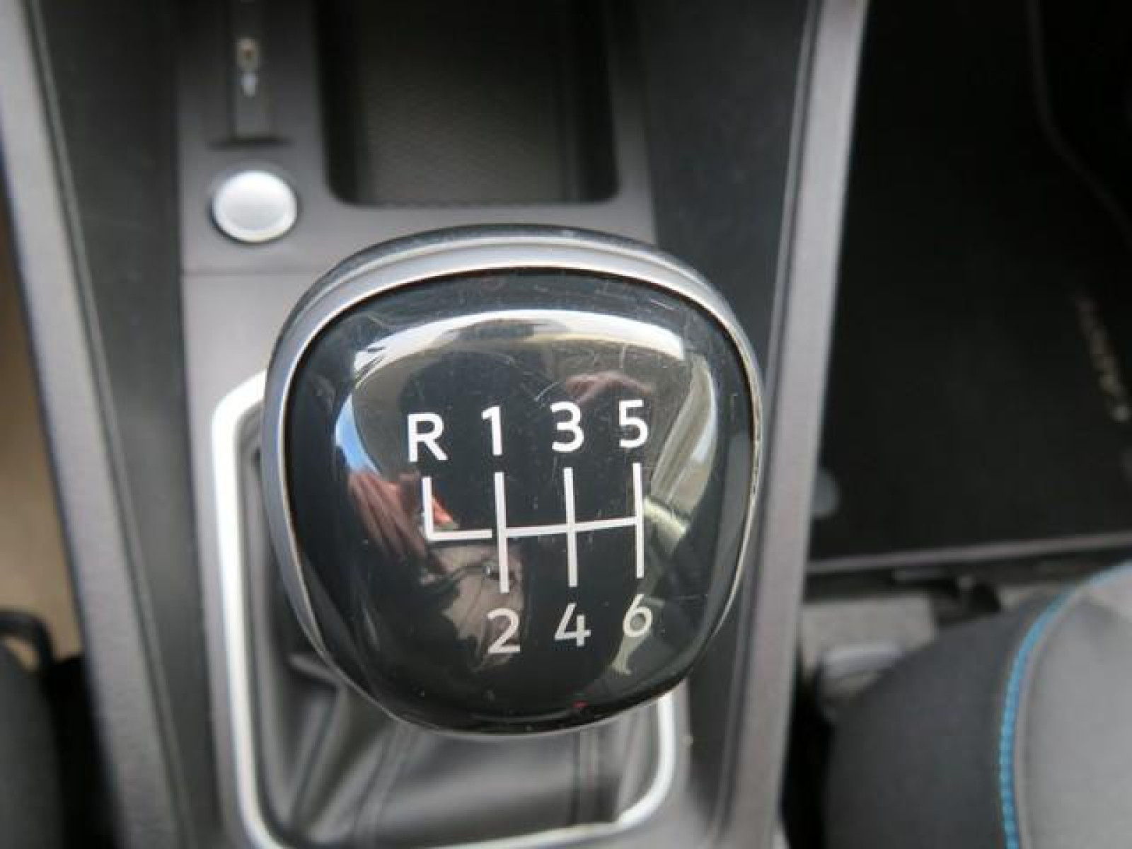Volkswagen - Caddy_14