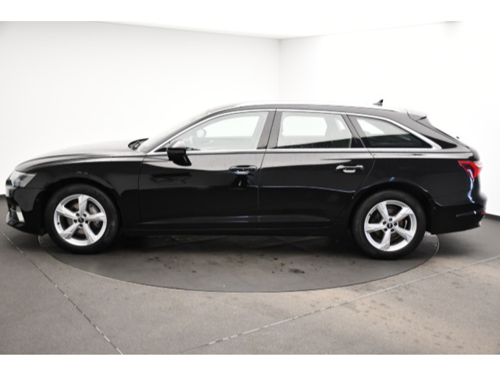 Audi - A6 Avant_16