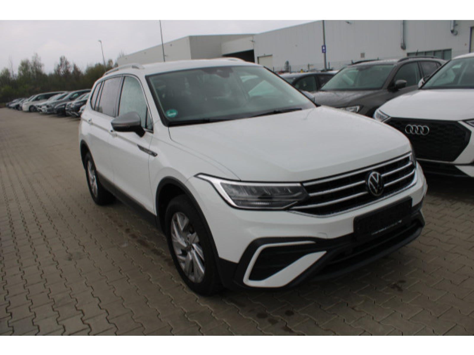 diagonal-frontansicht-aussen