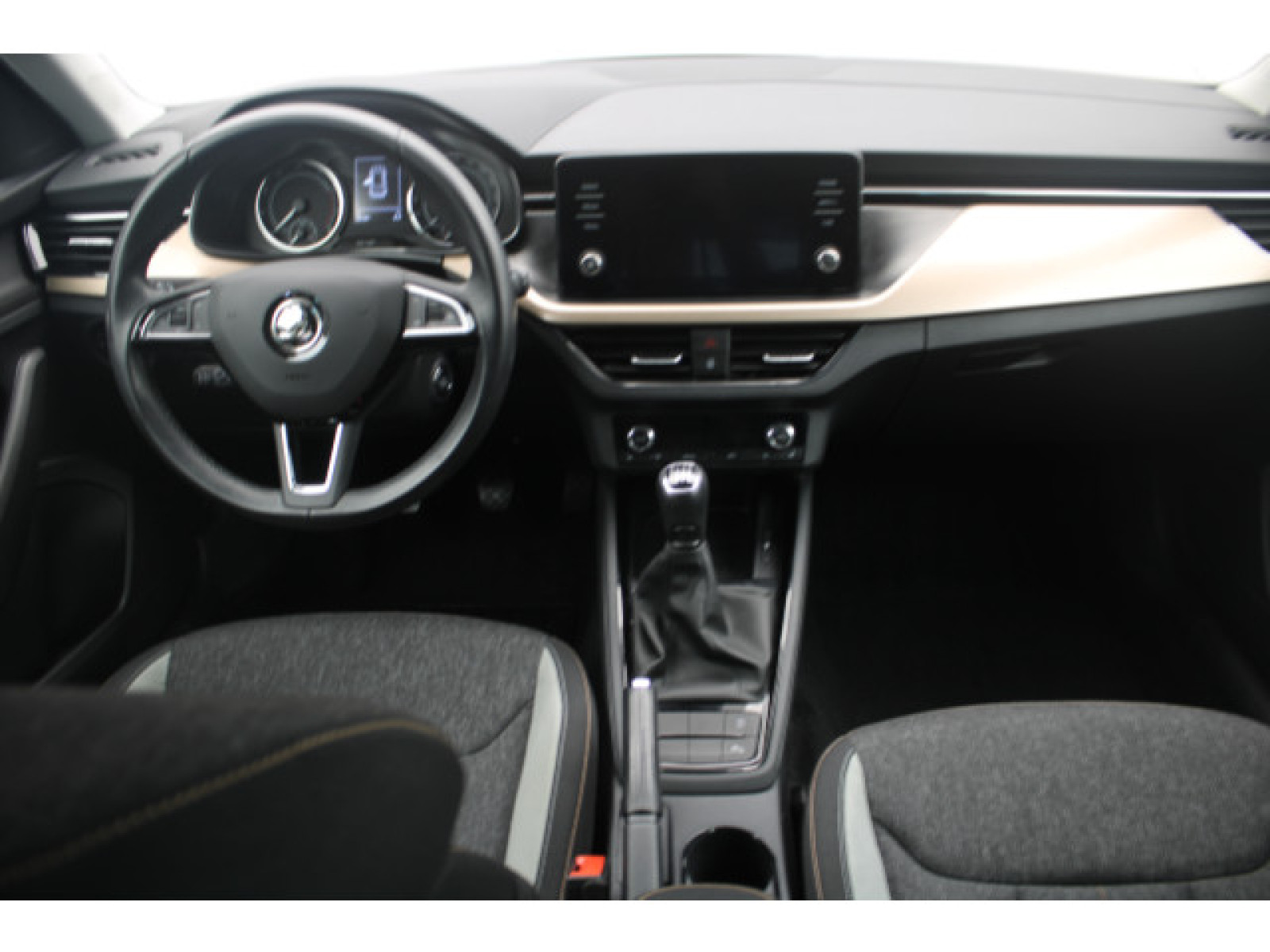 Škoda - Kamiq_5