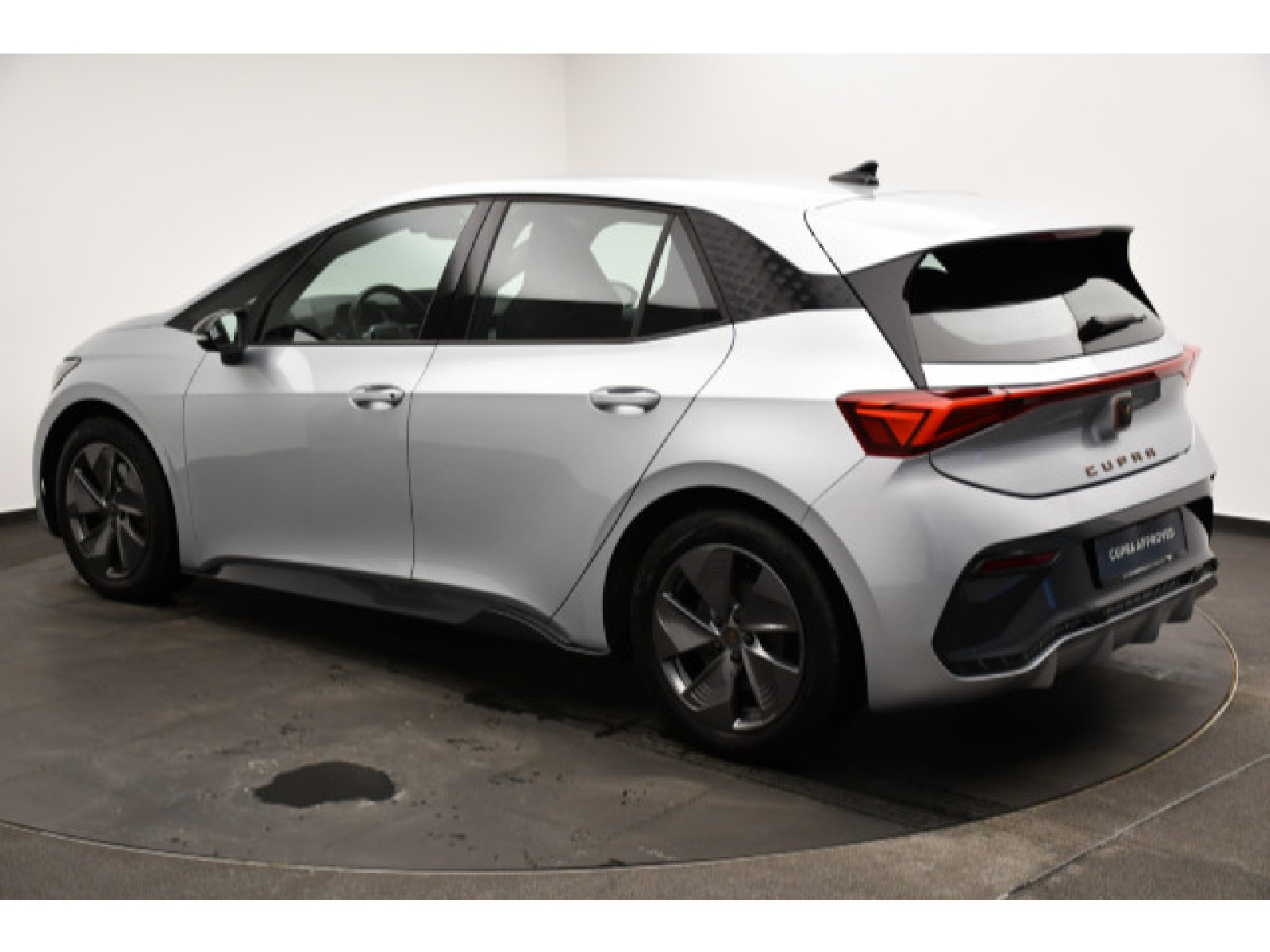 diagonalansicht-hinten-aussen