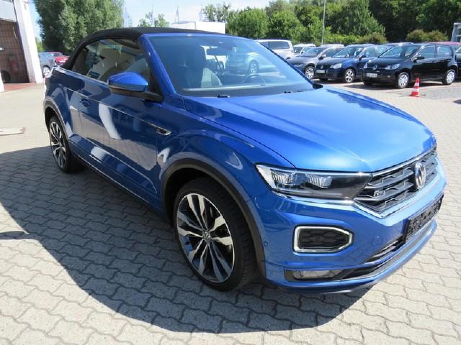 Volkswagen - T-Roc Cabriolet_4
