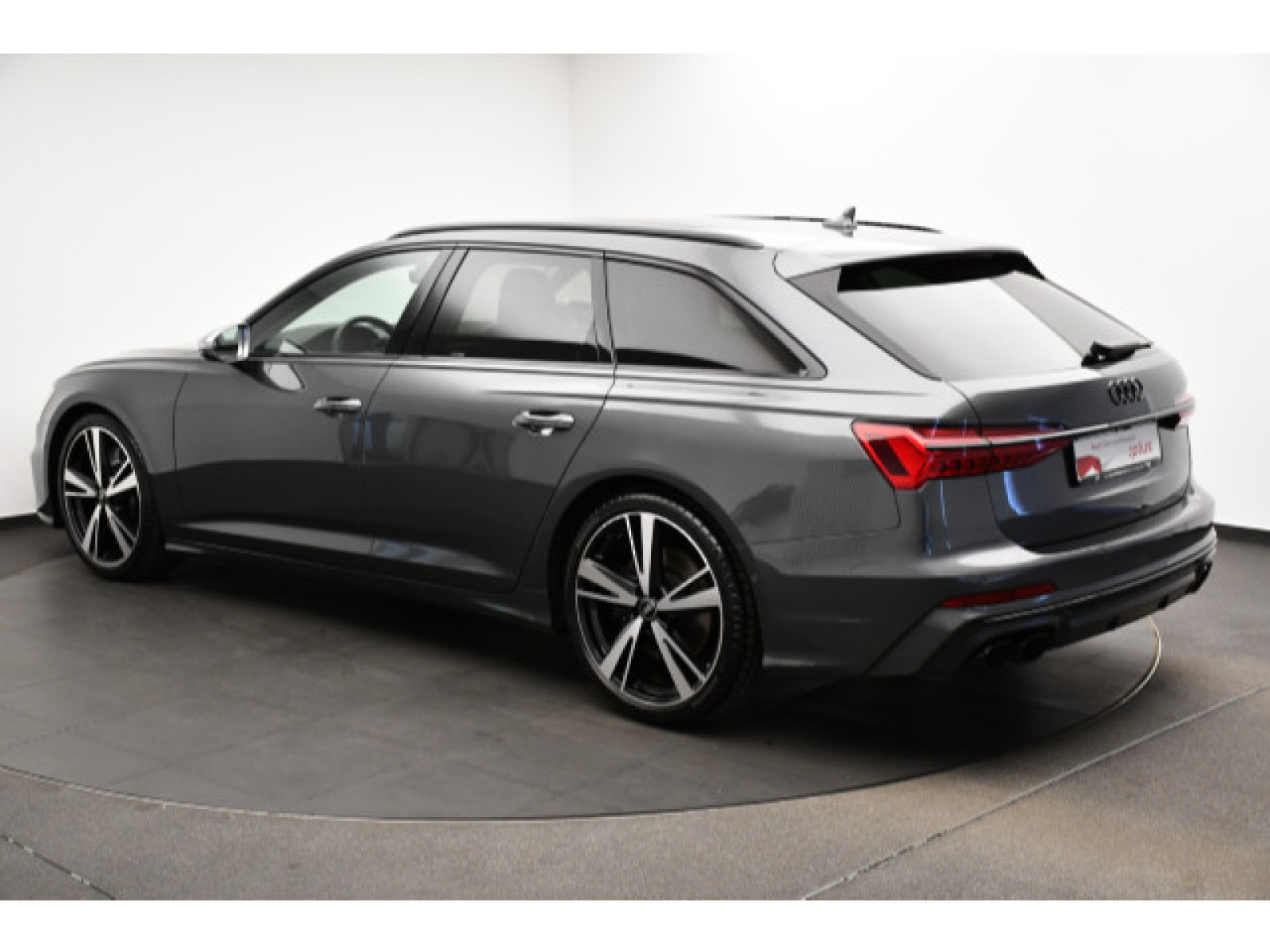 Audi - S6 Avant_16