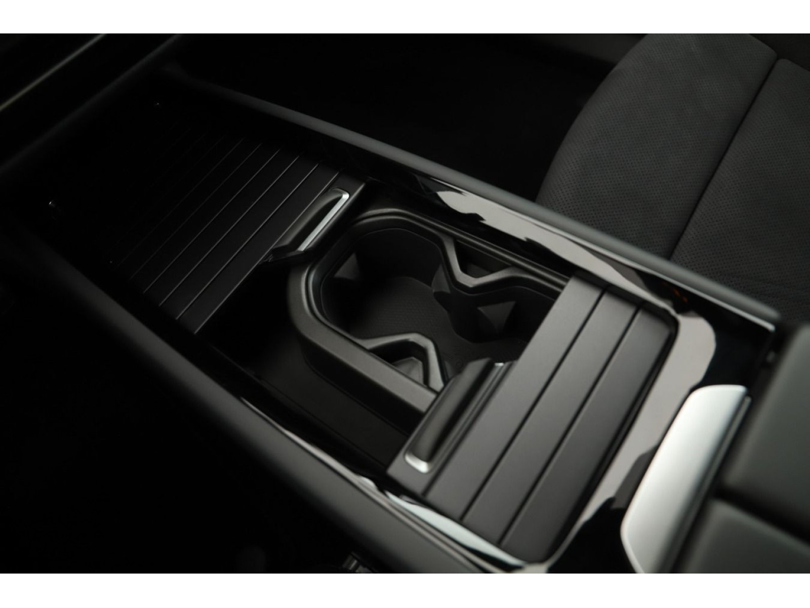 Volkswagen - ID.7 Tourer_10