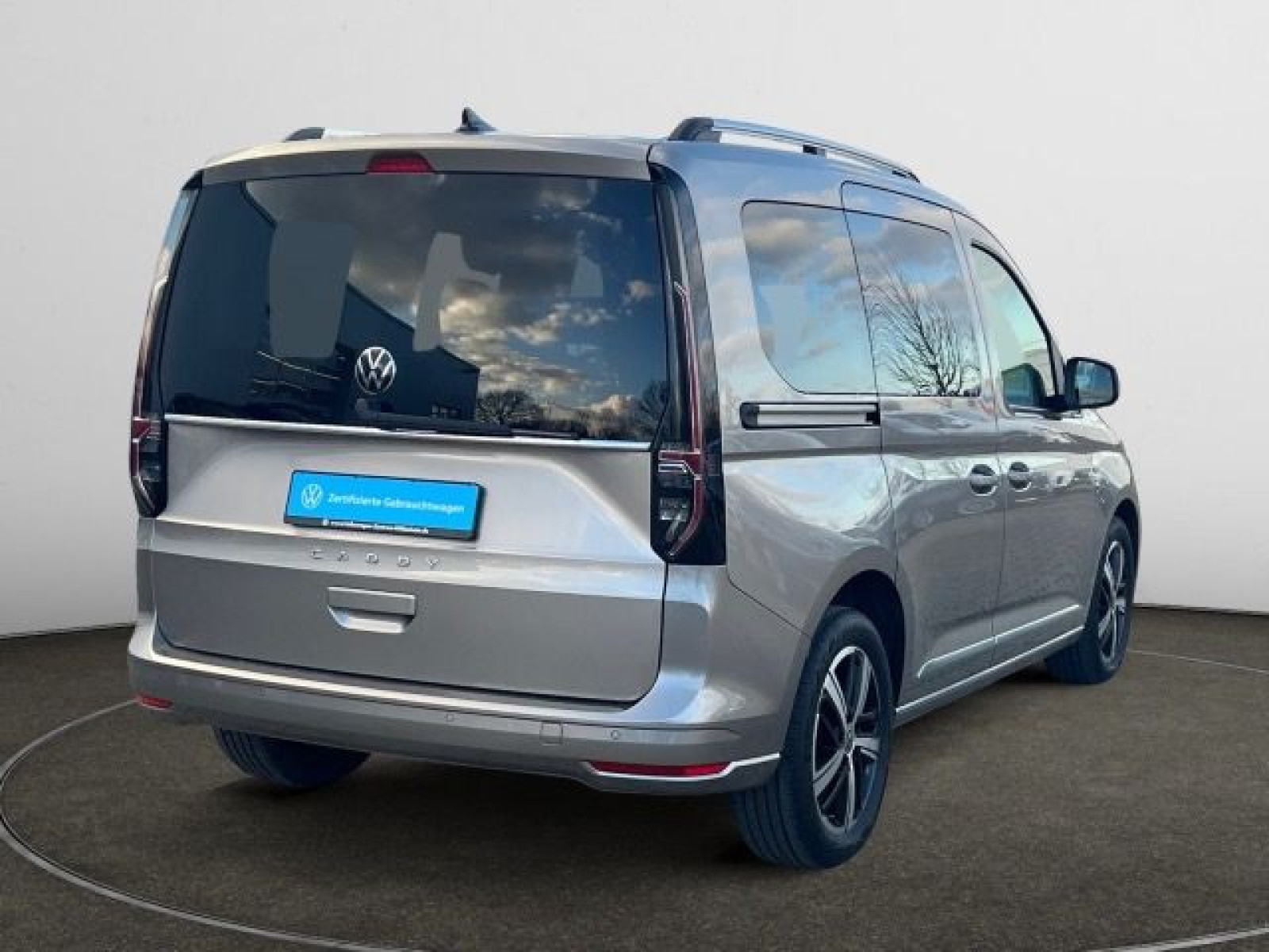 diagonalansicht-hinten-aussen