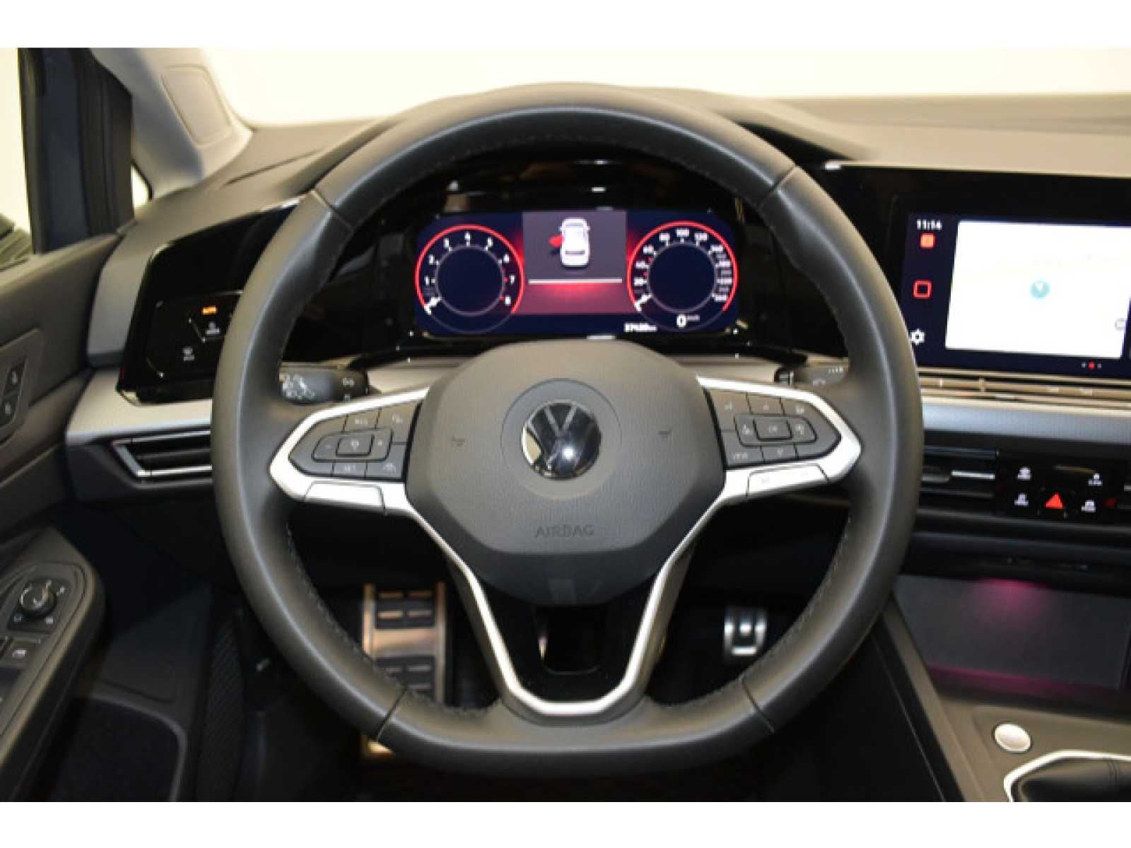 Volkswagen - Golf_5
