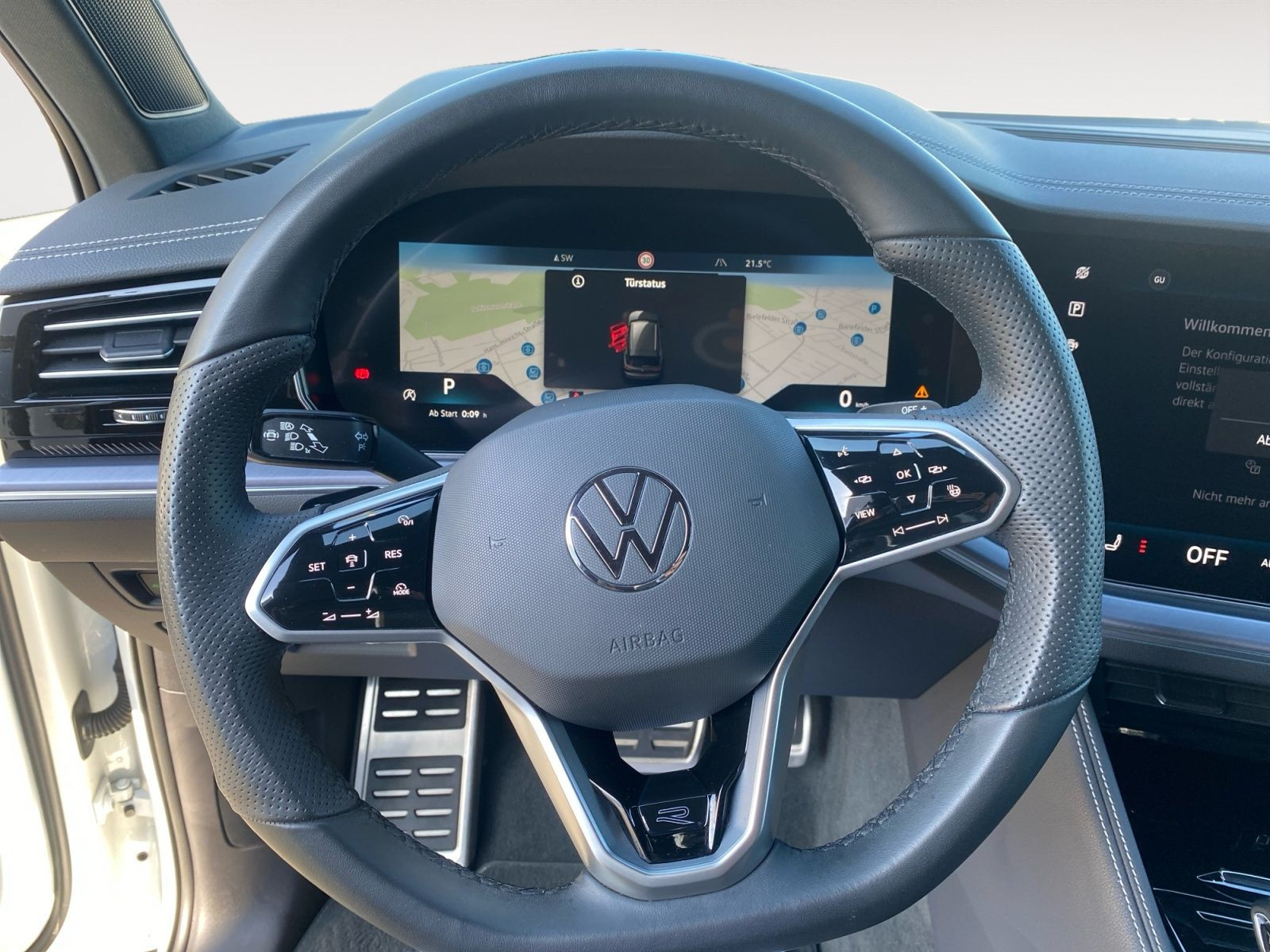 Volkswagen - Touareg_13