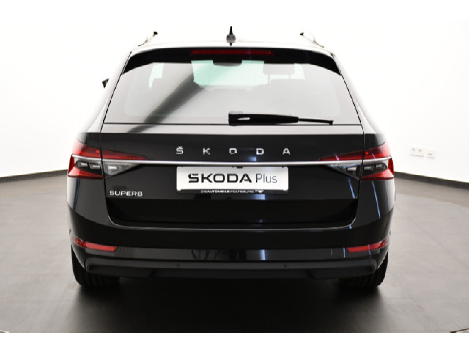 heckansicht-aussen heckansicht-aussen