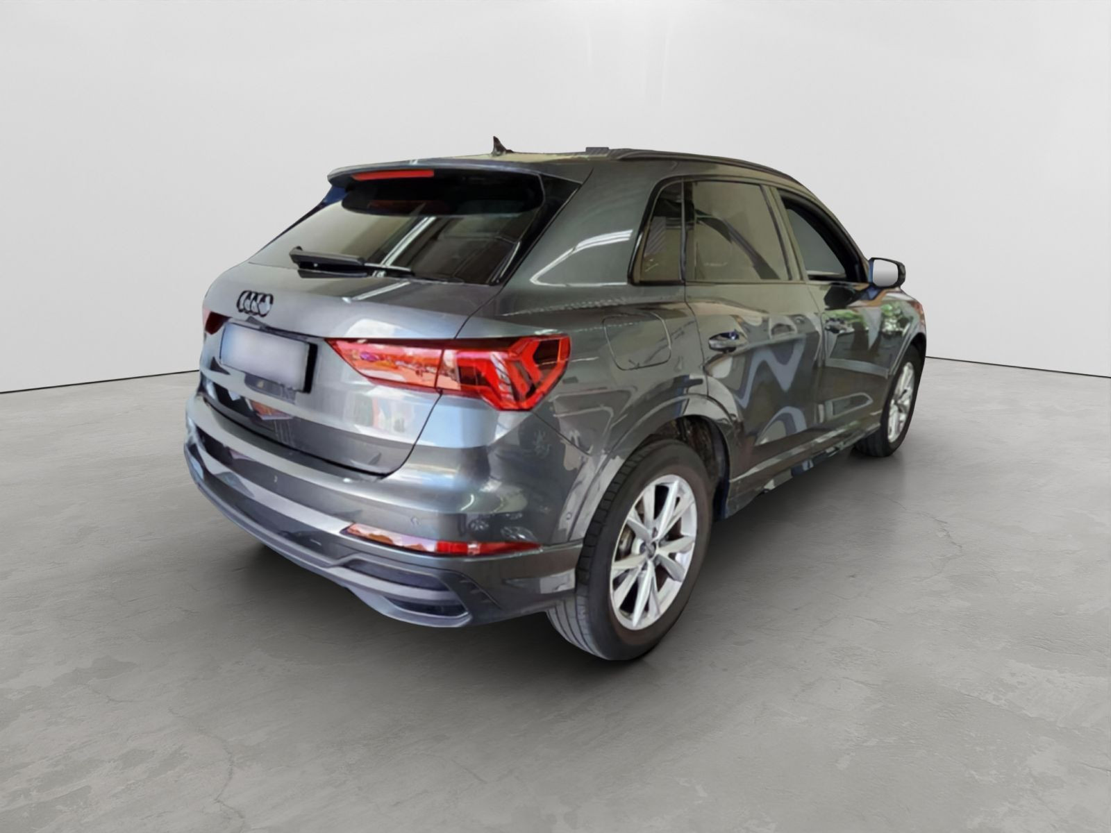 Audi - Q3_6