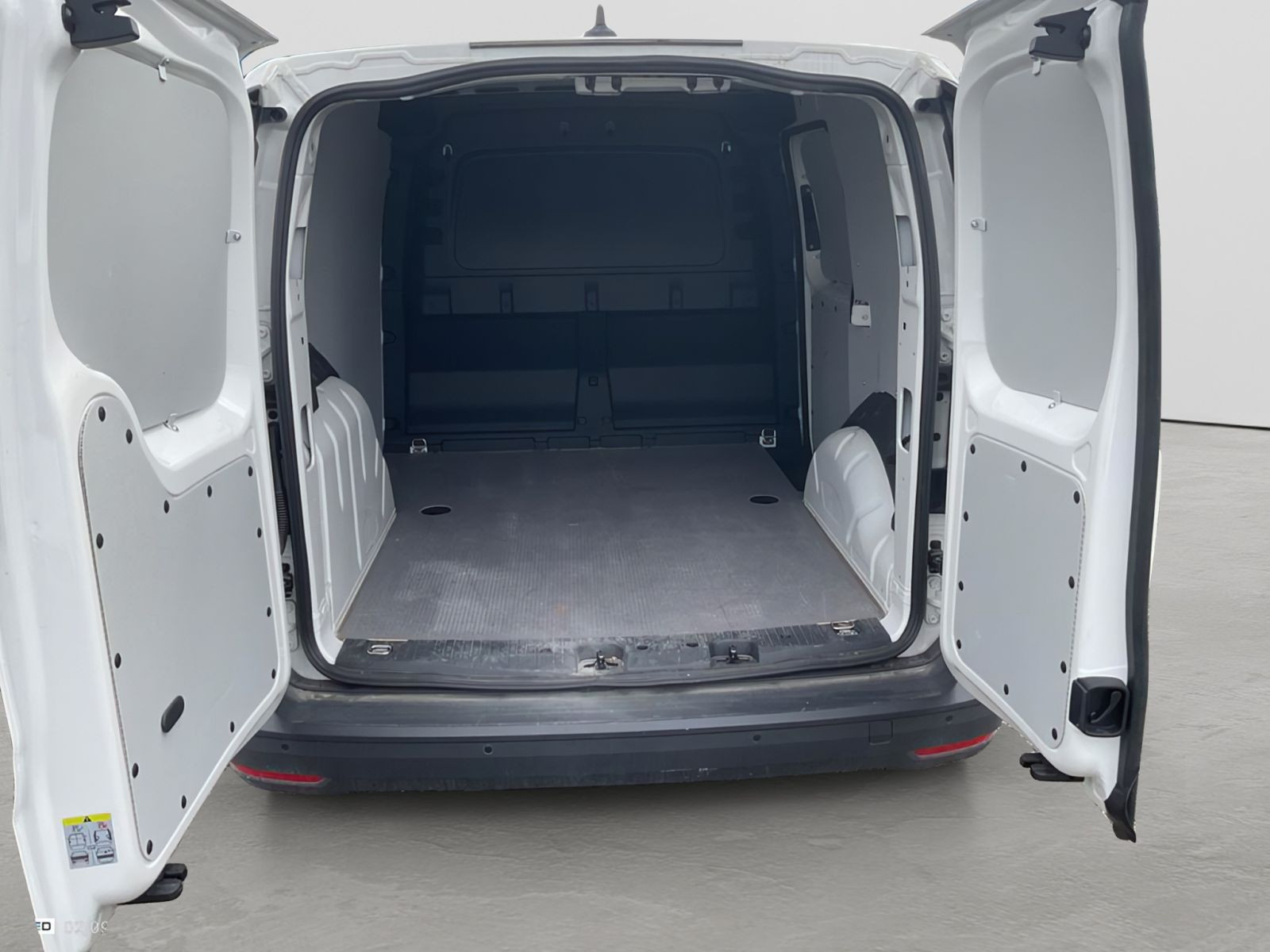 Volkswagen - Caddy_9