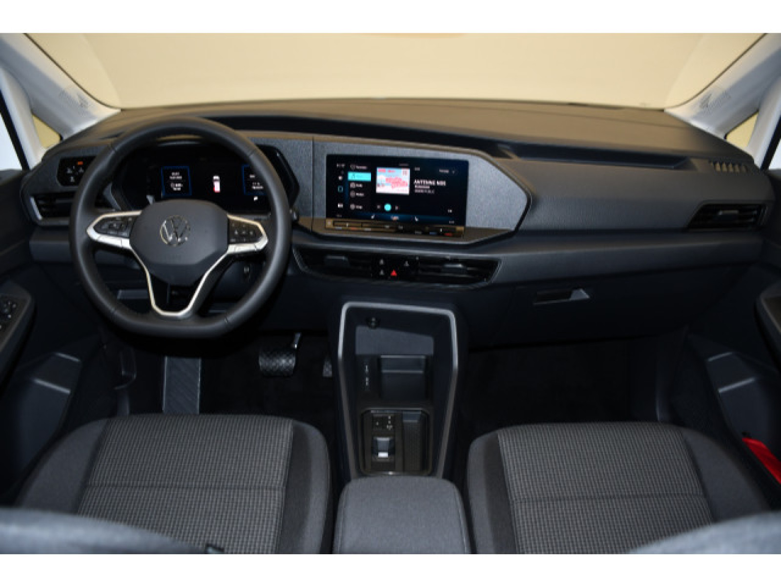 Volkswagen - Caddy California_5