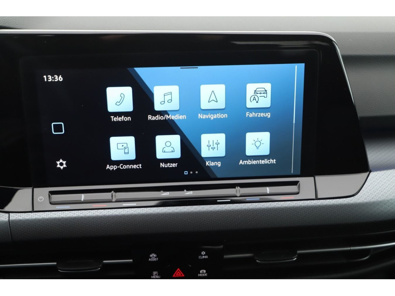 Volkswagen - Golf_10