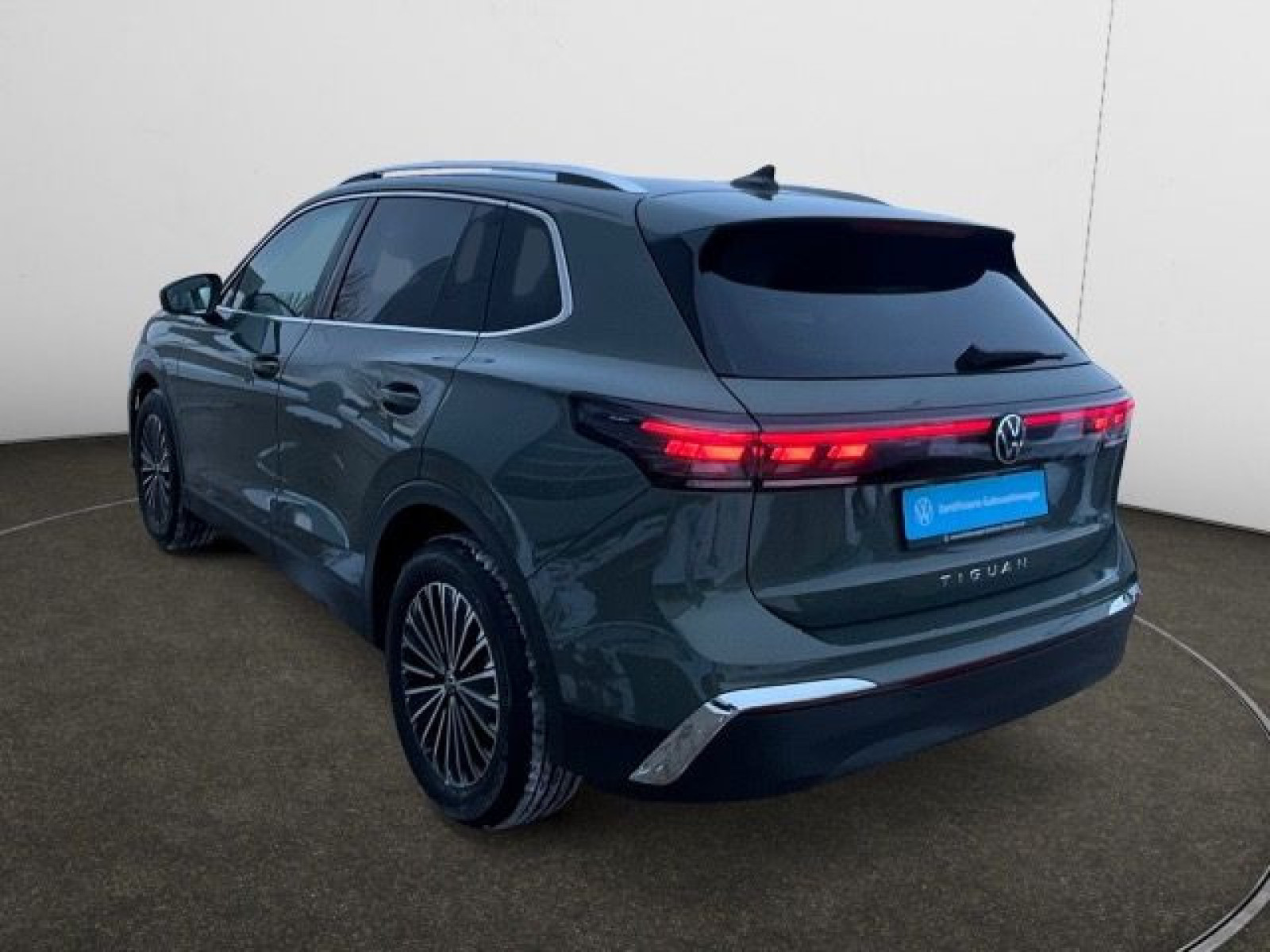 diagonalansicht-hinten-aussen