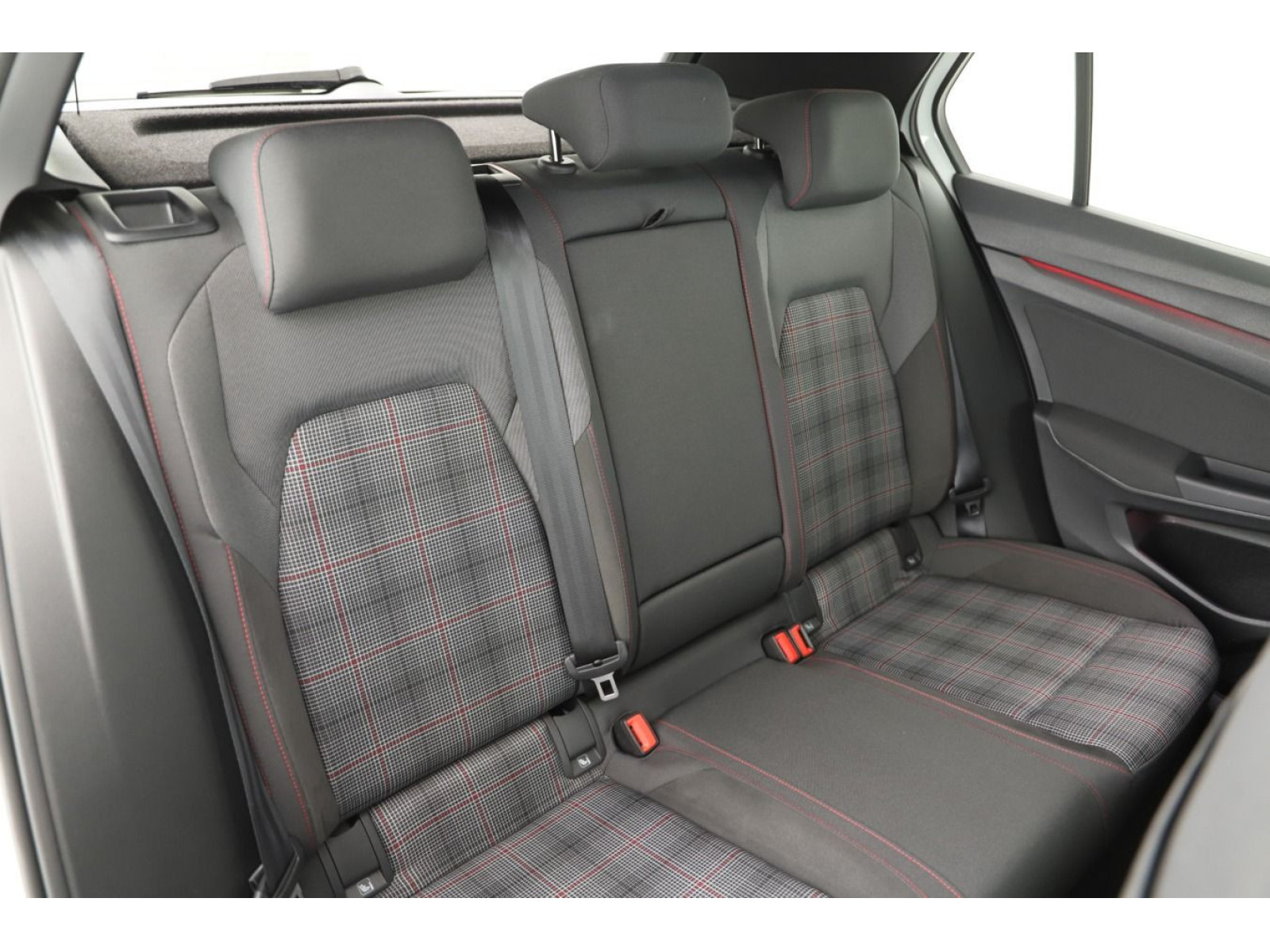 Volkswagen - Golf GTI_6