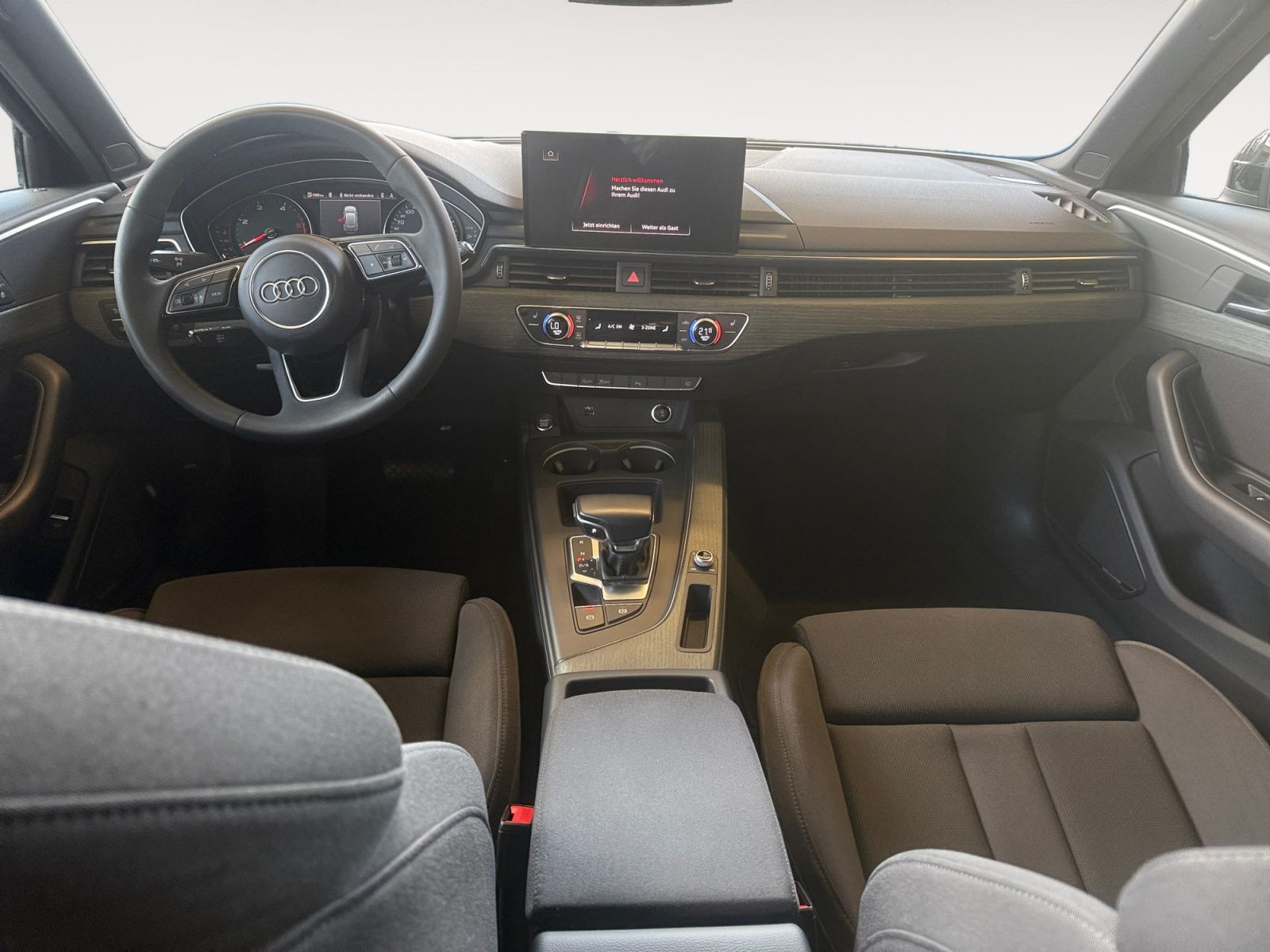Audi - A4 Avant_11