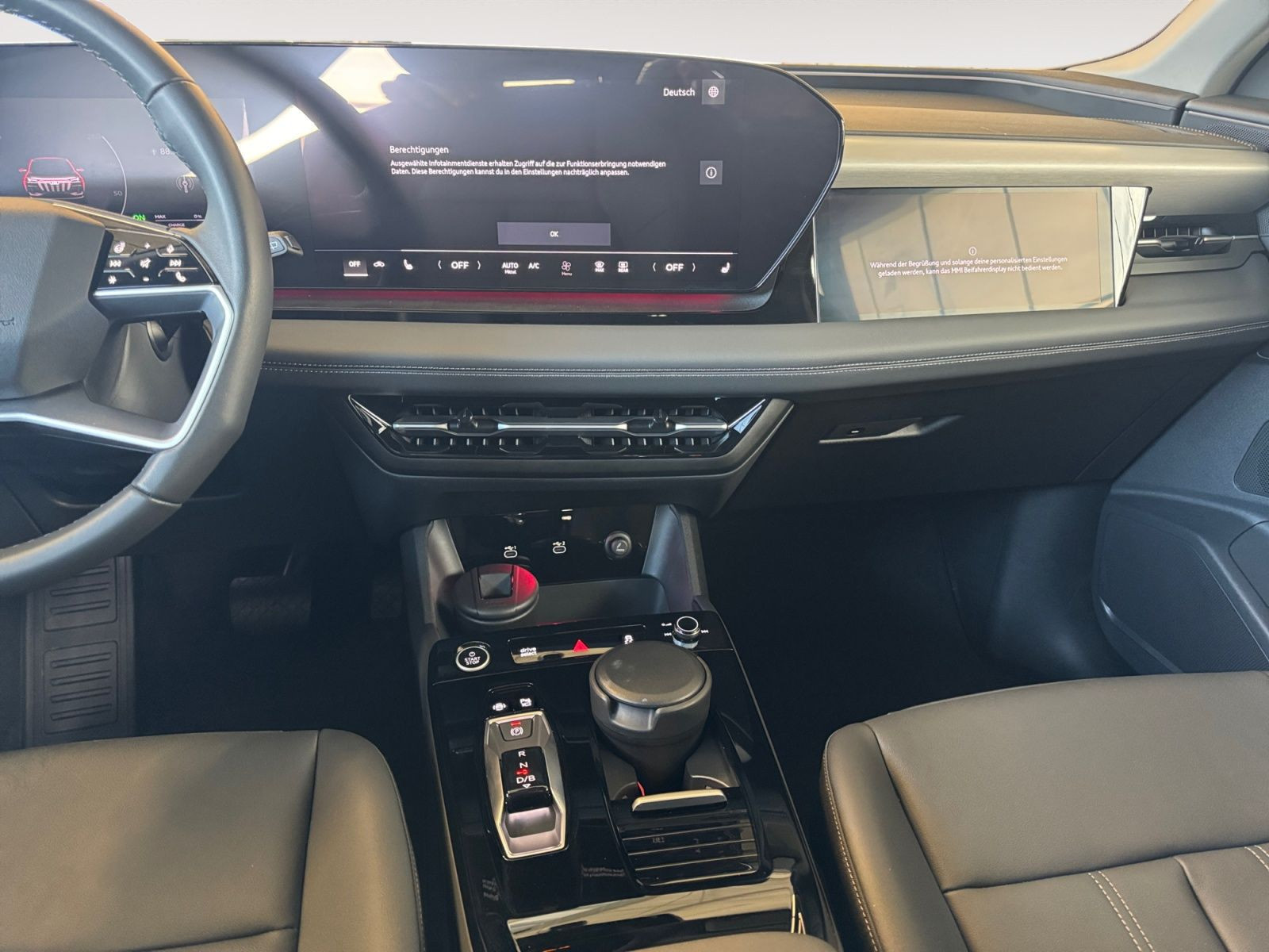 Audi - Q6 e-tron_13