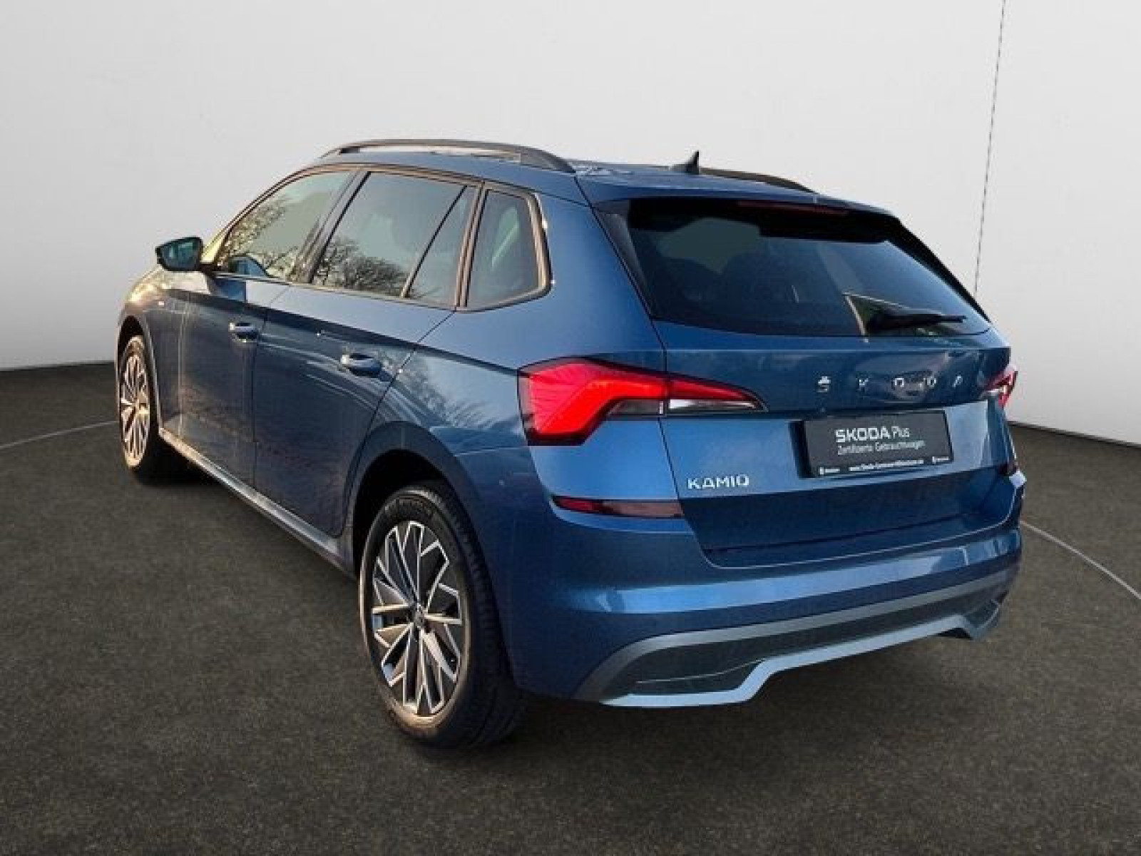 diagonalansicht-hinten-aussen