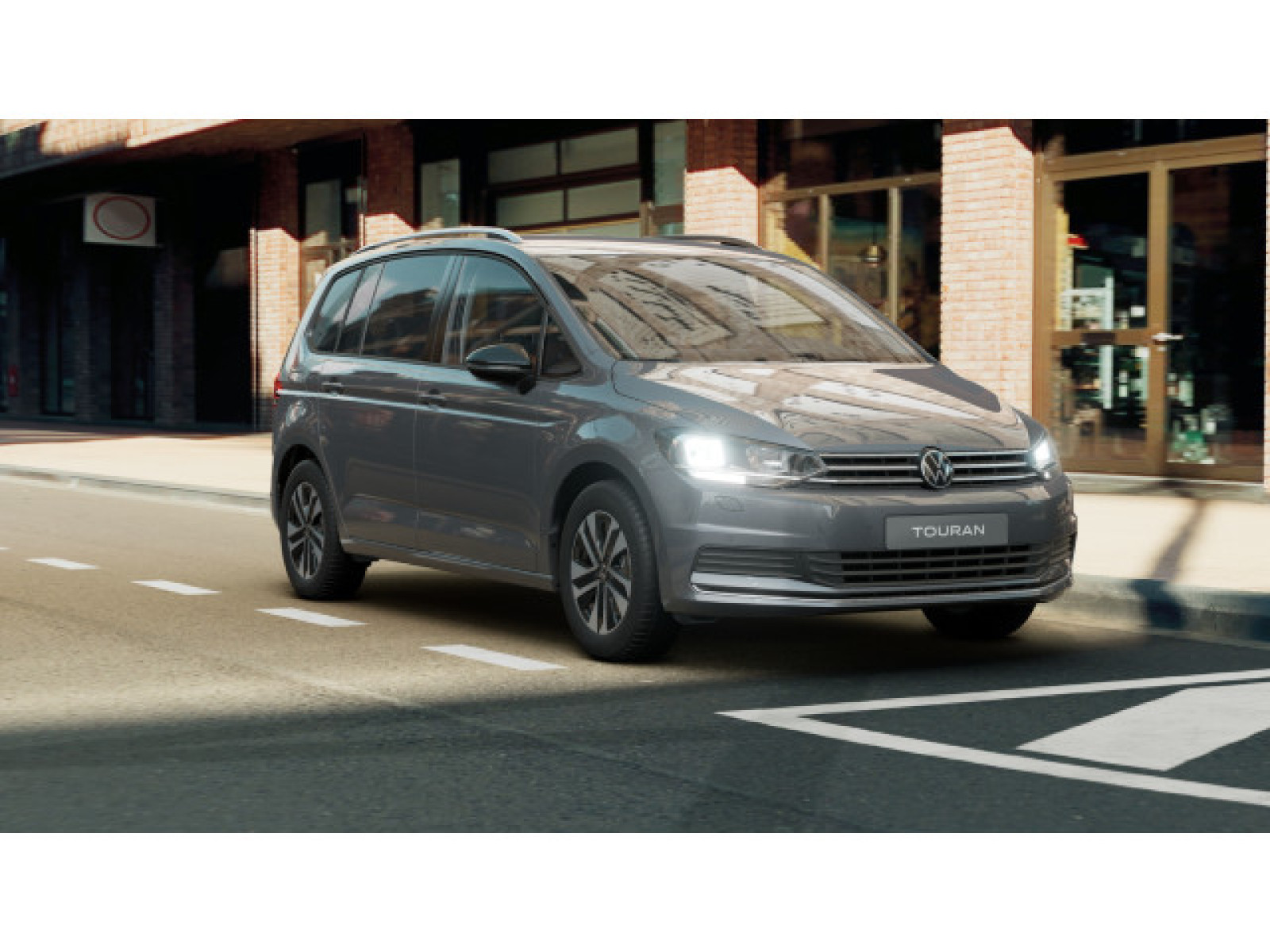 Volkswagen - Touran_3